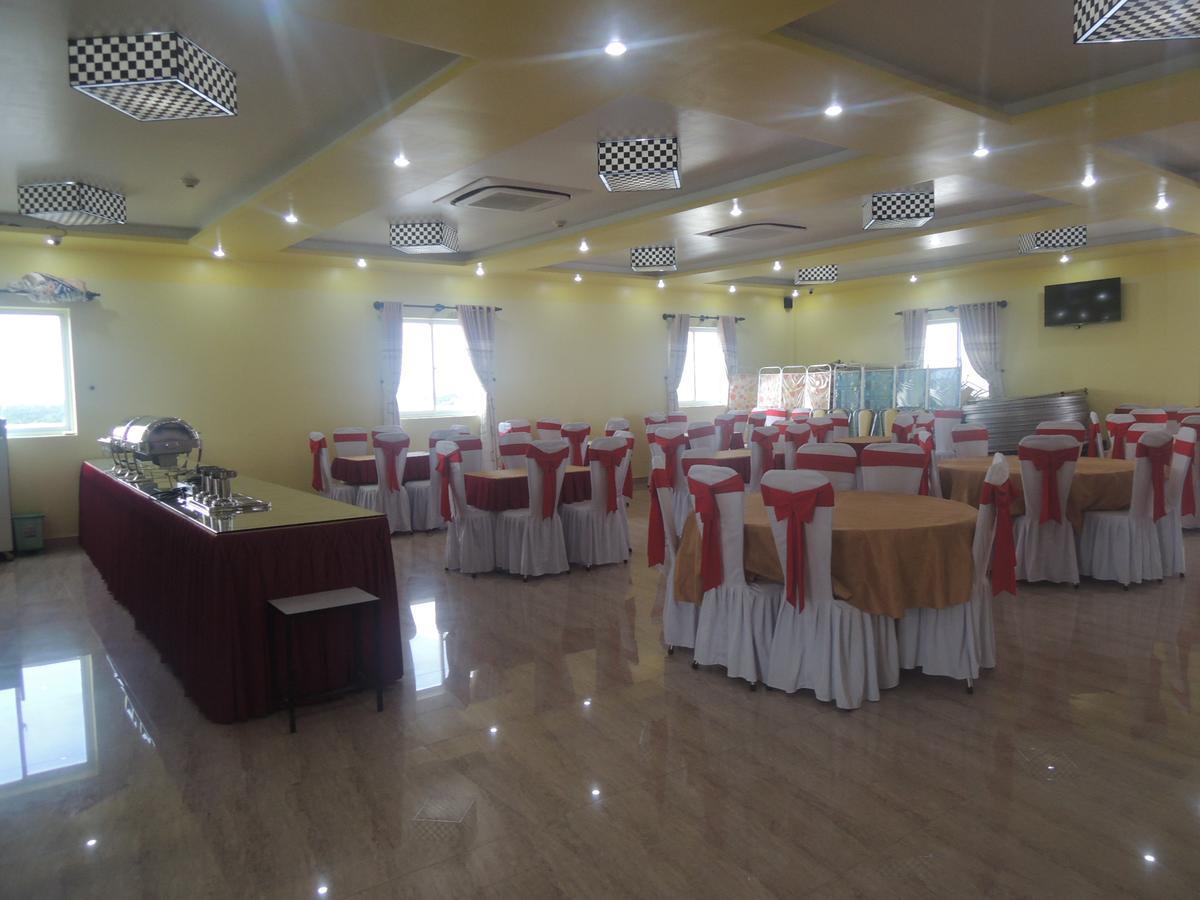 Nam Kieu Hotel Cà Mau 外观 照片