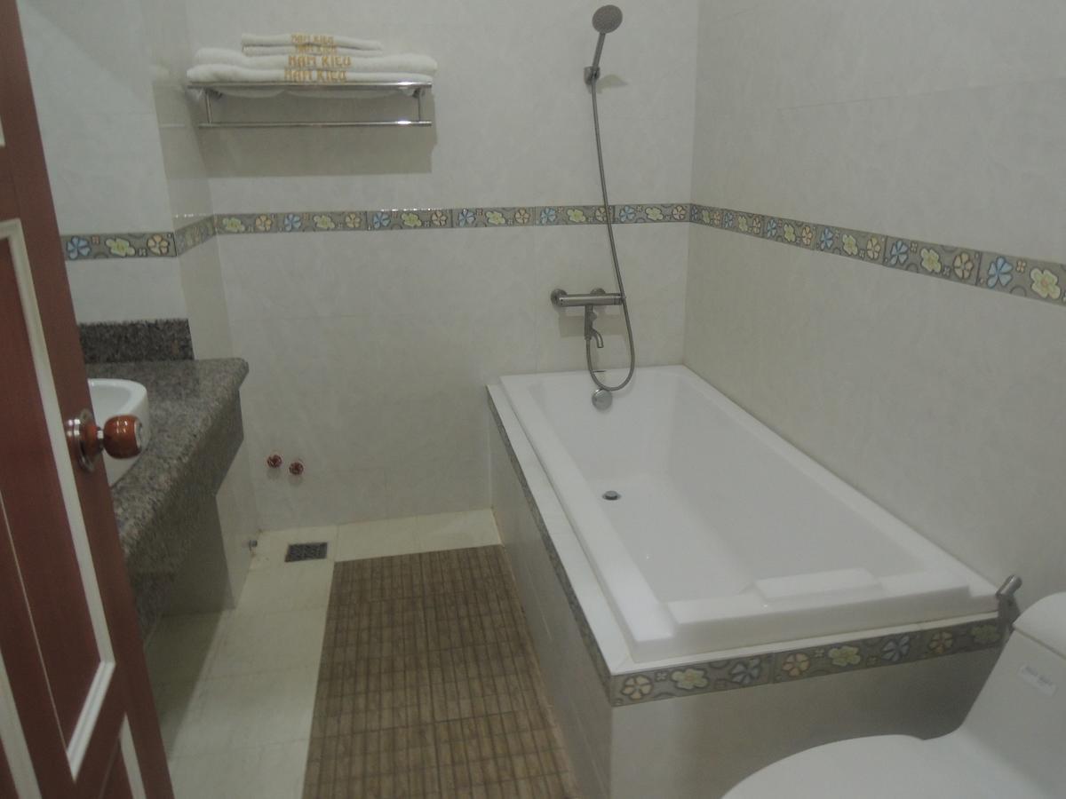 Nam Kieu Hotel Cà Mau 外观 照片